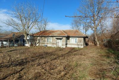 Casa cu curte spațioasă - 7