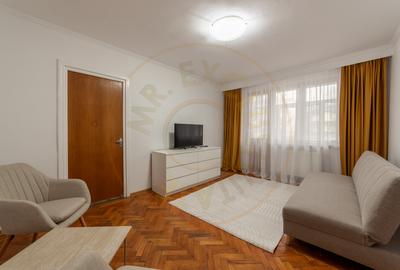 Apartament cu 2 camere semidecomandat, mobilat în Frații Golești