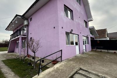 Azil 14 camere și 8000mp teren localitatea Sacădat - 1