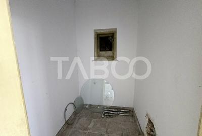 Casa de vanzare teren 412 mp garaj Terezian Sibiu COMISION 0 - 28