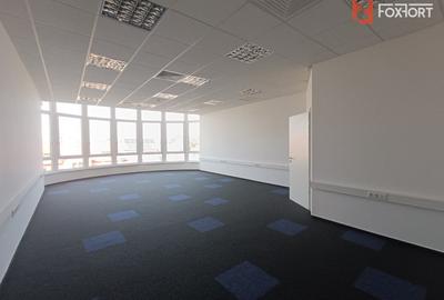 Birou, 760 mp în Spitalul Județean