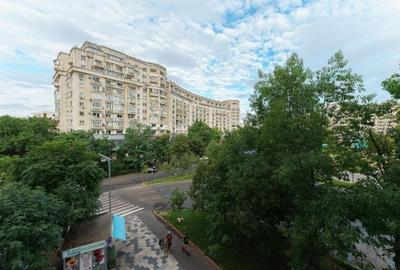 Apartament cu 2 camere decomandat în Decebal