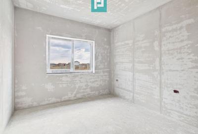 Duplex în Săcălaz despartit prin cameră tehnica - 3