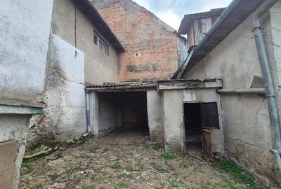 Vând casă în Aiud, zona pieței - 2