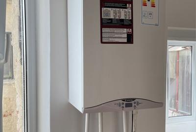 Cismigiu,Metrou Izvor,Parc,CENTRALA ,MOBILAT, UTILAT,renovat,luminos ,Liber! - 11