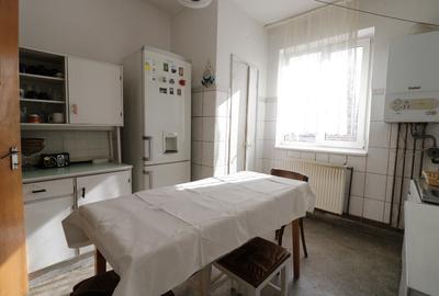 Proprietar 3 camere + boxă TRIVALE PITEȘTI - 1