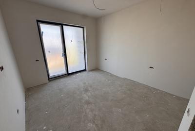 APARTAMENT CU 2 CAMERE, GRADINA 50 MP, COMISION 0% - 5