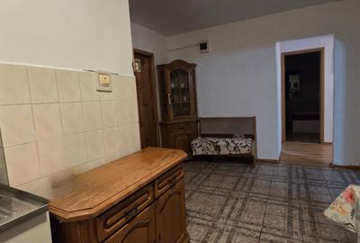 Micro 2 Târgoviște,  închiriere apartament 3camere - 6