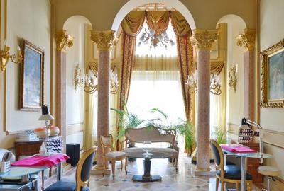 Inchiriere palat de lux 1125 mp renovat si restaurat 2009| Piata Romana - 1