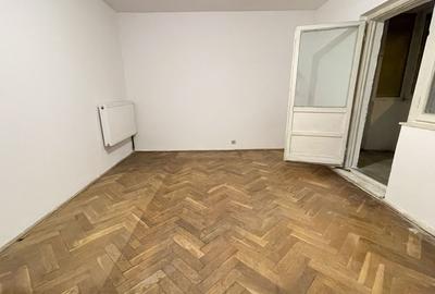 Apartament 1 camera ,etajul 1 -zona Aradului - 11