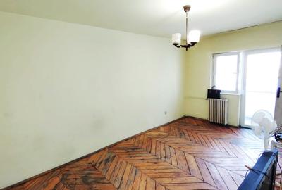 Exclusiv! Garsoniera de 23 mp, et. 3/4,  locatie excelenta-Marasti - 2