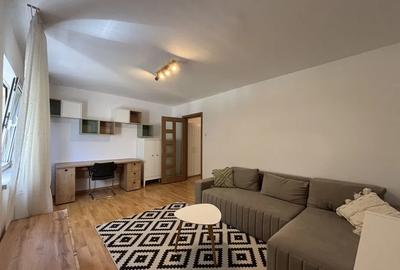 Apartament la cheie cu 2 camere, 53 mp, decomandat, etaj intermediar, Pasteur - 1