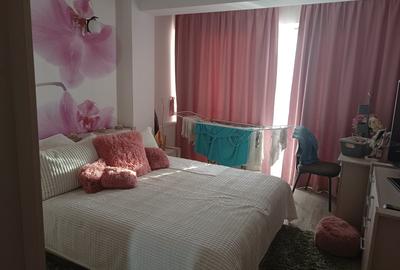 Ofer spre închiriere apartament lux 4 camere în stațiunea Mamaia - 8