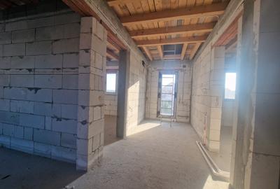 Casa P+M cu placa turnata, 5camere constructie deosebita -178.000euro - 13