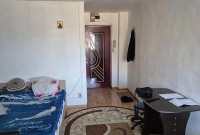 230 euro! Garsoniera - Gara Nicolina - 2