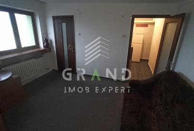 Apartament cu 2 camere semidecomandat, mobilat în Gheorgheni