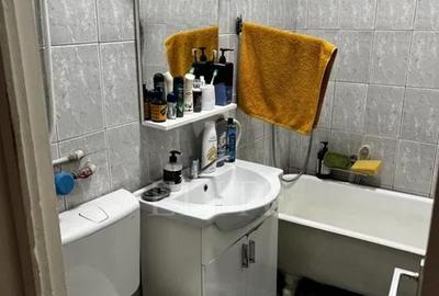 Apartament 3 camere în zona FACULTATII DE LITERE - 4