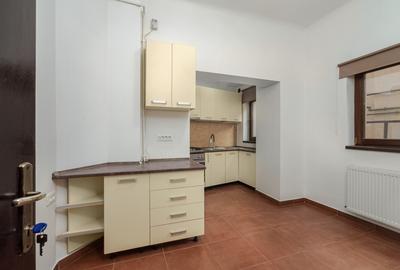 VILA INTERBELICA DE 550 MP-FOISORUL DE FOC - 12