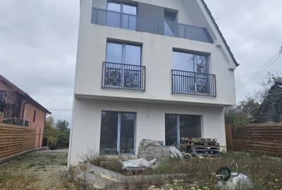Duplex 6 camere, 150mp utili, 700mp teren, Dambu Rotund - 2