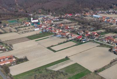 Loc de casă în Odvoș - Conop 3000mp - 22