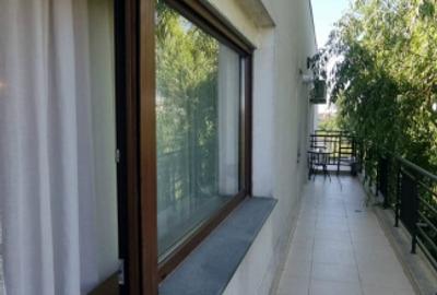 3 camere Sisesti, vedere lac, mobilat utilat, bloc 2012, incalzire in pardoseala - 2