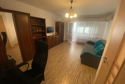 Vitan, garsoniera, 6 min mall Vitan, 42mp, libera, 8 min metrou Mihai Bravu - 1