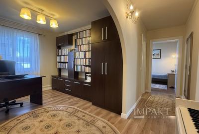 Apartament deosebit cu 4 camere decomandat si garaj in Gheorgheni - 12