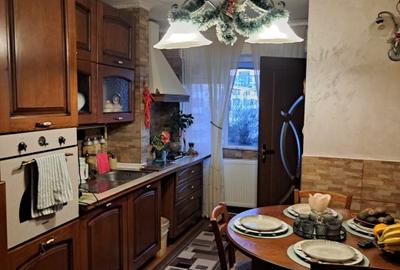 Apartament de vanzare - 10