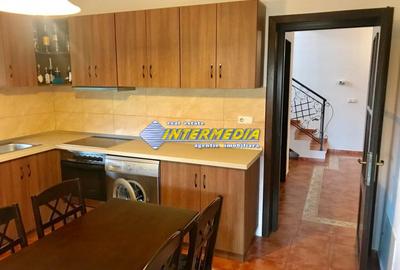 Casa de vanzare Alba Iulia CETATE cu 4 dormitoare si living finisata complet - 9