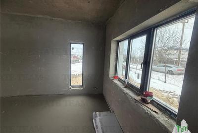 Vila 5 camere de vanzare in Frumusani, ideala investitie - 15