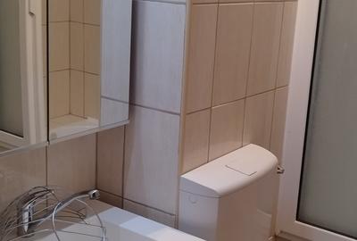 Vedere superbă la mare, 3 camere cu terasă unicat, gaze, mobilat, liber - 11