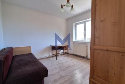 De închiriat apartament 2 camere decomandat I strada Lunii - 7