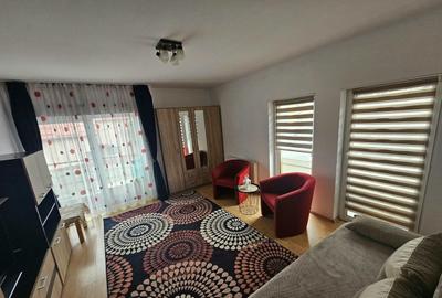Apartament o camera, 38mp, balcon, zona Cinema Marasti - 1