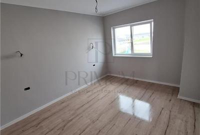 Duplex separat prin camera tehnica - toate utilitatile - suprafete generoase - 7