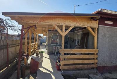 Casa renovata complet 3 camere de vanzare Crevedia 277mp teren - 8
