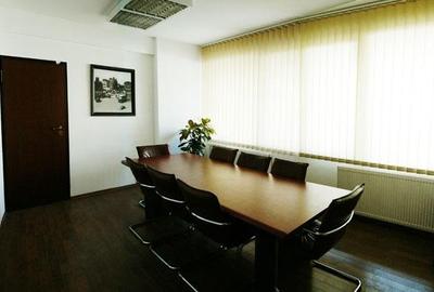 Apartament de vanzare adecvat pentru spațiu de birouri - 1