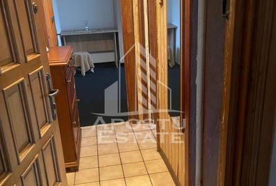 Apartament cu 1 camera, centrala proprie, etajul 2, in complex - 7
