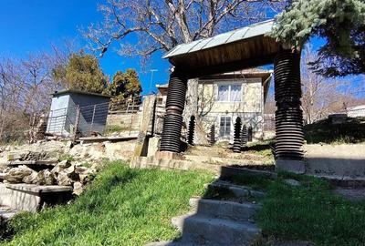 Teren intravilan de 1560 mp, front de 26 m, cu casa S+P, in Grigorescu - 9