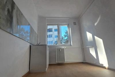 2 camere, Podu Ros, Aleea Rozelor – renovat complet. - 1