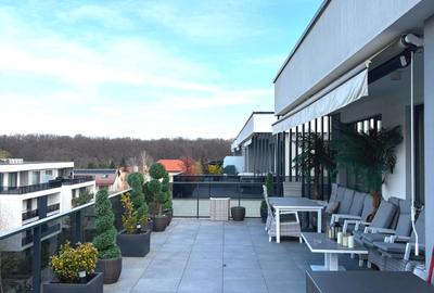 Penthouse cu 4 camere decomandat în Pipera
