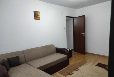 Apartament 3 camere liber la vanzare, mobilat si utilat zona Astra - 2