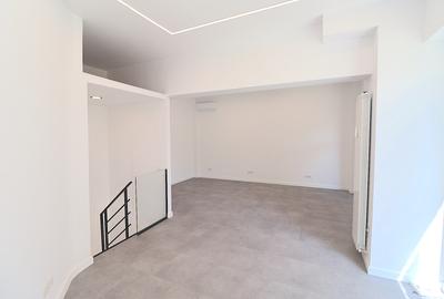 Spațiu comercial-office – Bulevardul Decebal - 10
