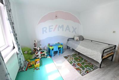 P+E+M cu 13 camere, Bariera Valcii in proximitatea Spitalului Regional - 7