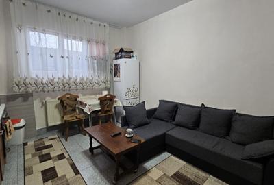 Apartament cu 2 camere semidecomandat, mobilat în Popești-Leordeni