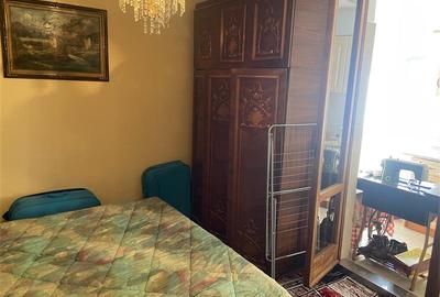 Apartament 2 camere , zona ultracentrala - Piata Moldovei , et 2 , decomandat , - 12