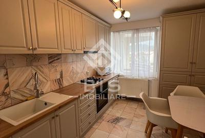 Apartament 3 camere de inchiriat - zona COROANA DE AUR - 1
