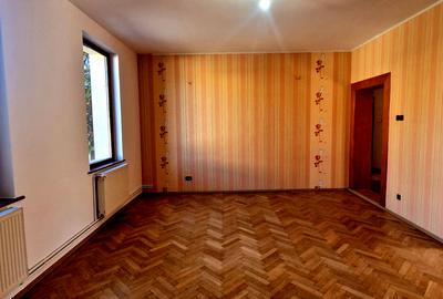 Casa cu 6 camere 5 bai si 960 mp teren de vanzare in zona centrala Sibiu - 14