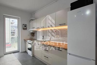 Apartament cu 2 camere semidecomandat, mobilat în Giroc