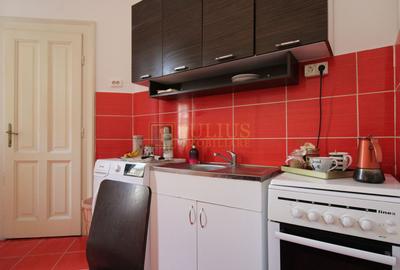 La casa, zona linistita, str Odobescu; camere spatioase, centrala proprie - 16