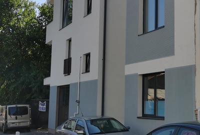 Apartament tip studio 63mp, 2 balcoane, loc de parcare -Plevnei,  Str. Pisoni - 8